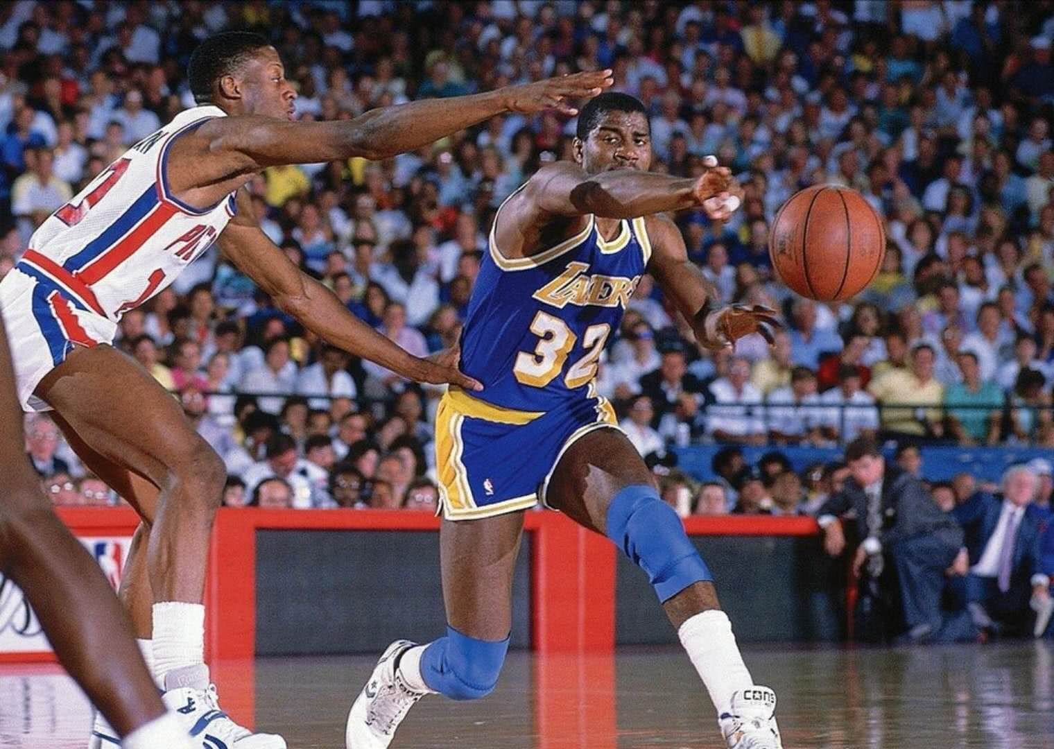 其收入同比 其收入同比