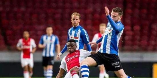 总是令人惊 总是令人惊