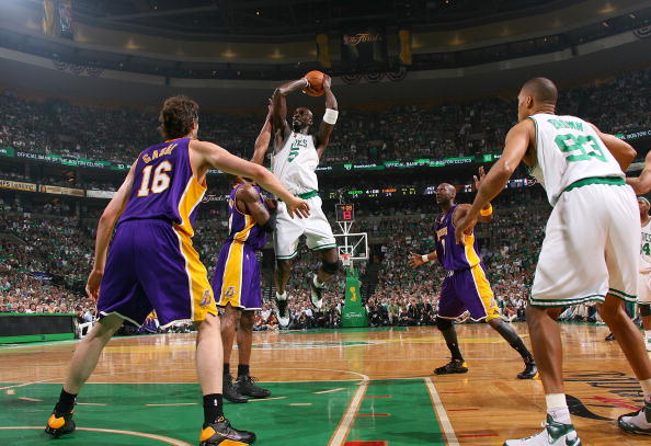 门将轻蹭 门将轻蹭